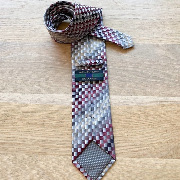 ALEXANDER JULIAN COLOURS Men's Multi Striped Handmade Polyester Necktie sz OS - Picture 2 of 14